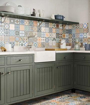 Feature wall or floor tiles: Citroen